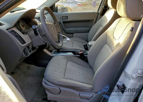 2009 Ford Focus Se из США, поврежденный, VIN 1FAHP35N29W120788